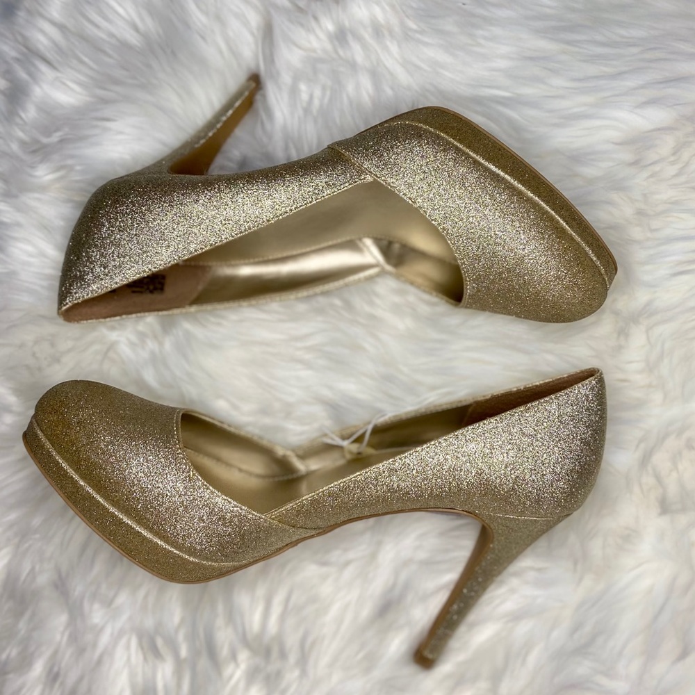 SOLD Fioni Heels